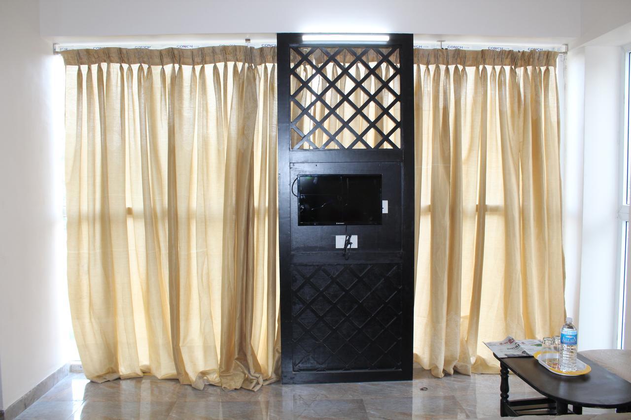 Hotel Jaidharshini Palace 쿰바코남 외부 사진